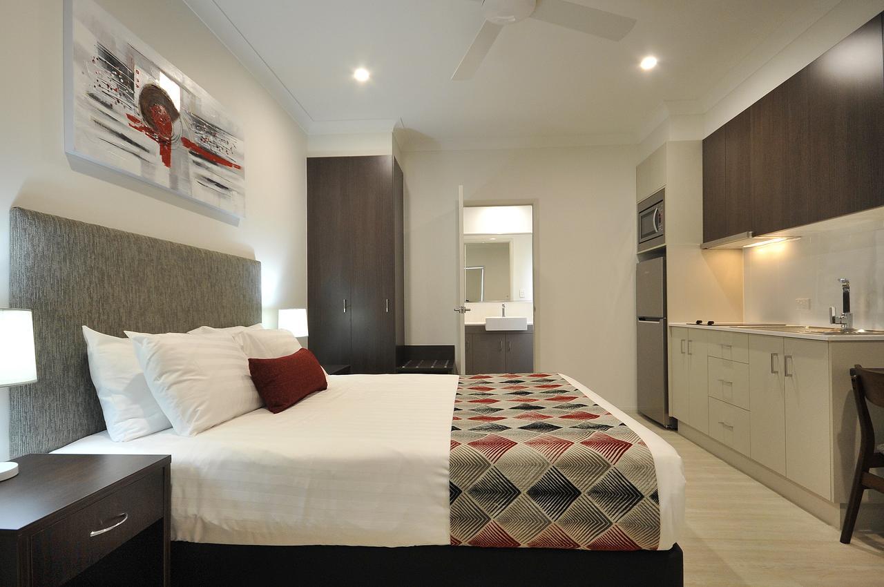 Northpoint Motel Apartments Тувумба Екстер'єр фото