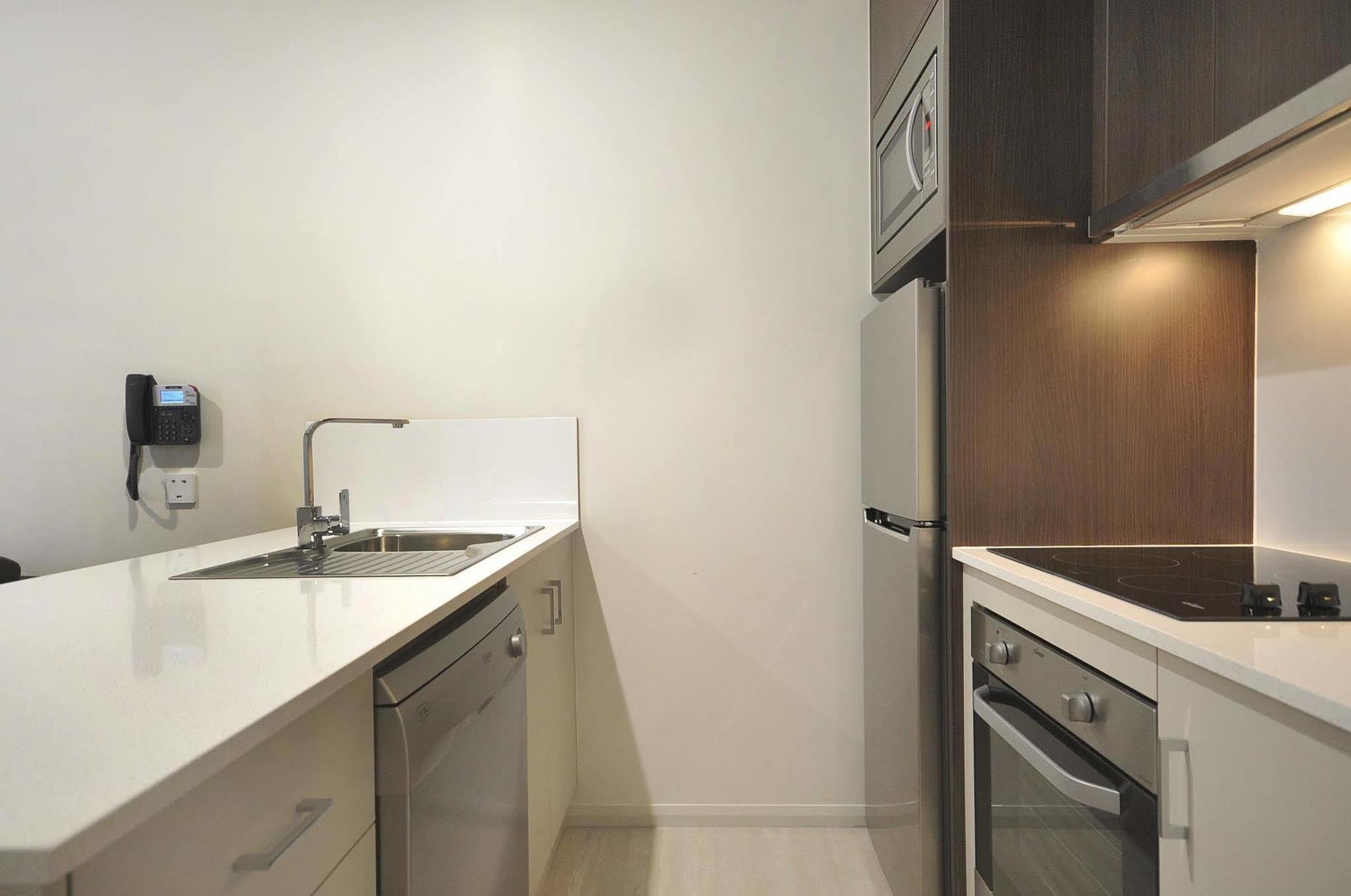 Northpoint Motel Apartments Тувумба Екстер'єр фото